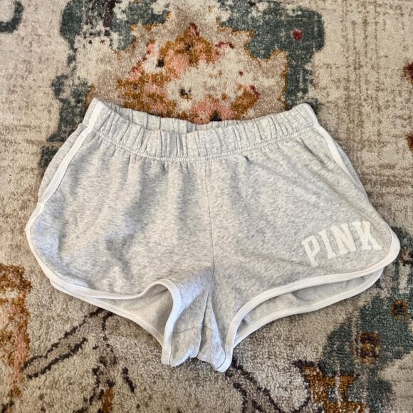Size Large VS PINK Women's Grey Shorts - Picture 1 of 3